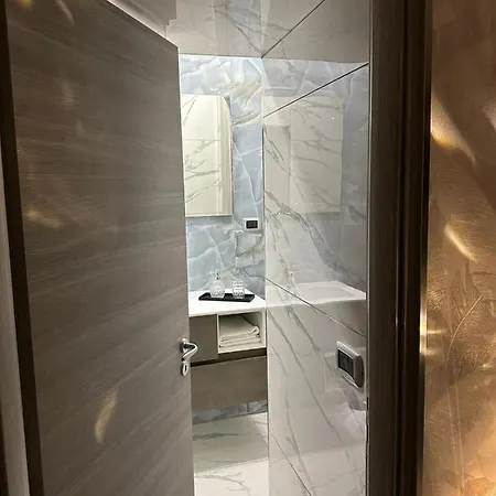 C3 Luxury Неаполь