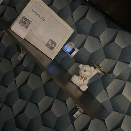 C3 Luxury 4* 那不勒斯