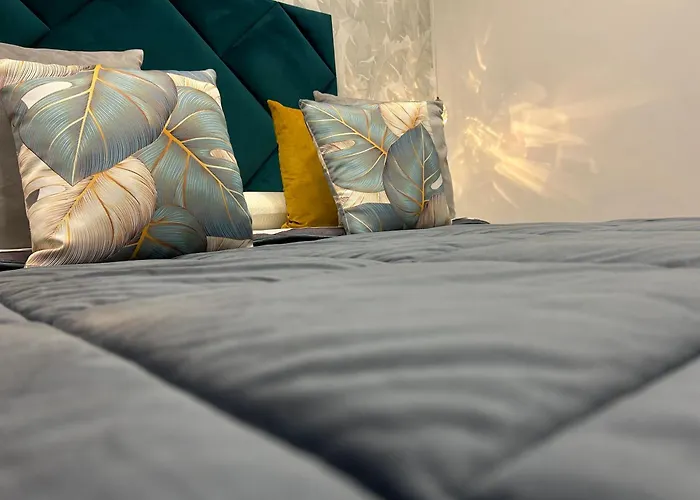 C3 Luxury نابولي