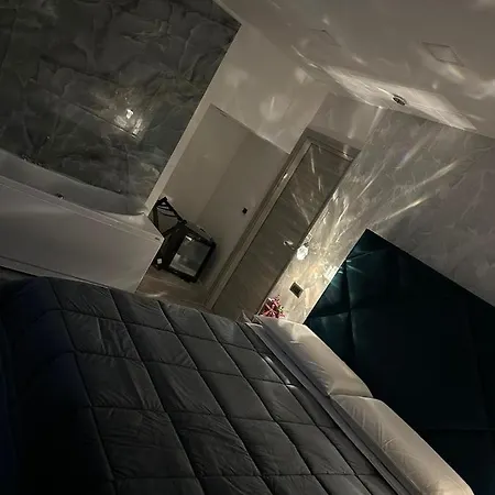 住宿加早餐酒店 C3 Luxury 那不勒斯