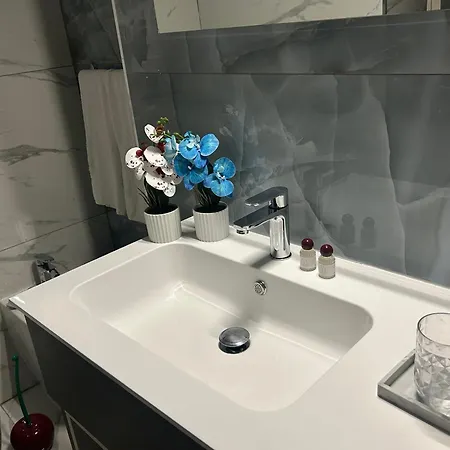C3 Luxury 4*